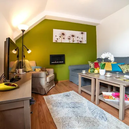 Tulanie 62 Kamzik 2 Izbovy Mezonet Deluxe Parkovanie V Podzemnej Garazi Zdarma *