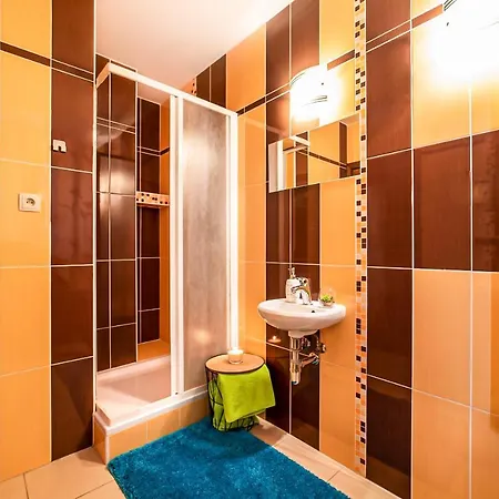 Tulanie 62 Kamzik 2 Izbovy Mezonet Deluxe Parkovanie V Podzemnej Garazi Zdarma *