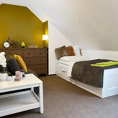 Tulanie 62 Kamzik 2 Izbovy Mezonet Deluxe Parkovanie V Podzemnej Garazi Zdarma ドノヴァリ